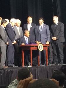 President Obama signs VA reform legislation at Fort Belvoir.